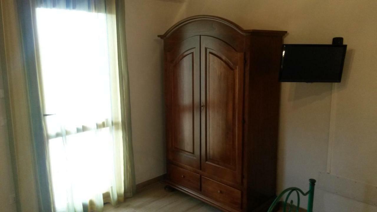 B&B Le Due Cisterne Vernole Exterior photo